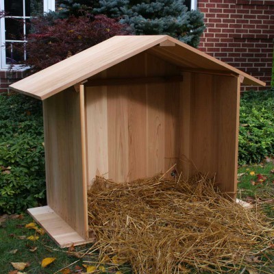 4' Cedar Manger with Finished Back